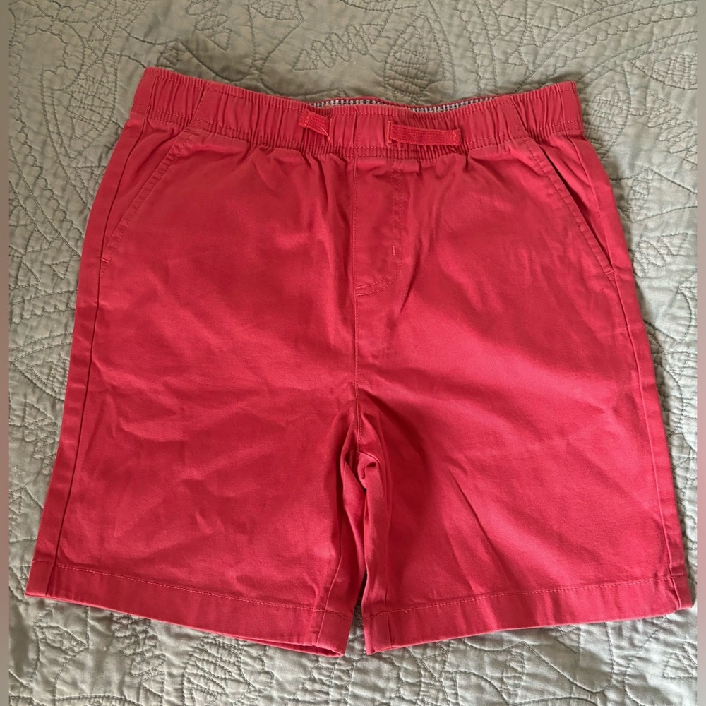 Vineyard Vines Boys dress shorts- Medium 12/14